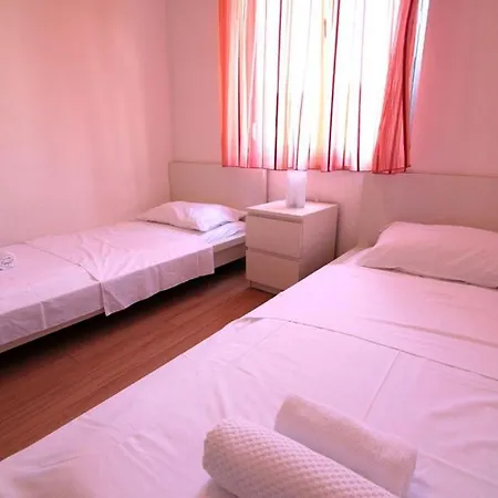 Apartments Zadar *