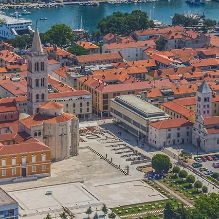 Apartments Zadar *