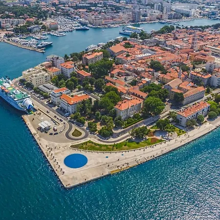Apartments Zadar Apartman *